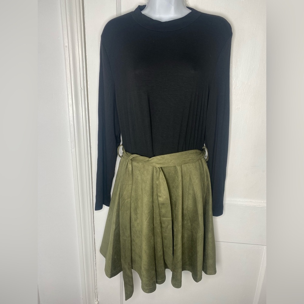 Cupshe NWT Evergreen Days Two Tone Women's Olive Green Tie-Waist Midi Dress